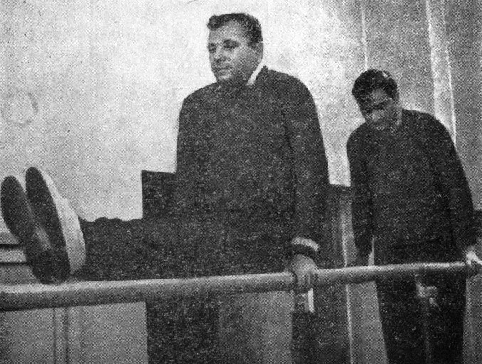           (1967 .)